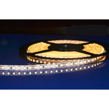 36 Watt Flexibler SMD 2835 LED-Streifen IP65 Wasserdichter Roll-LED-Streifen Gelb für den Garten